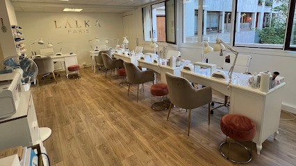 Lalka Paris, Manucure Russe, Extensions De Cils, Détatouage, Soin, Thuya Professional Line, Zola Cosmetics, Lovely Lashes, Institut de Beauté à Courbevoie