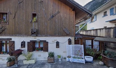 Elia Cils & Sourcils, Institut de Beauté à Scionzier