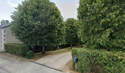 Foulatier Martine, Institut de Beauté à Pruniers