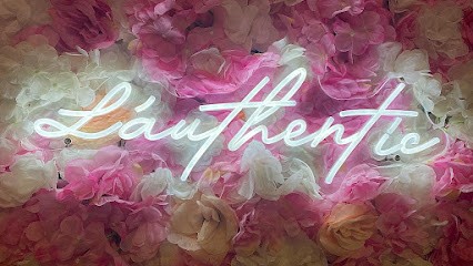 L'authentic, Institut de Beauté à Chargé