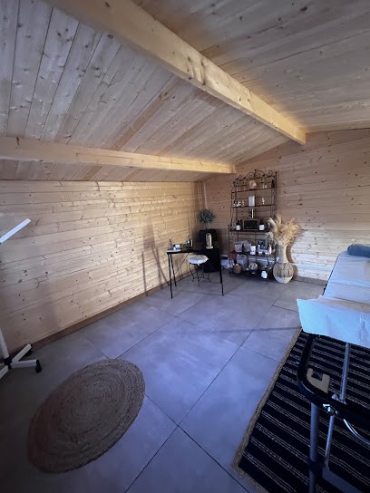 Au Chalet D'éden (sur Rdv), Institut de Beauté à La Roquette-sur-Siagne