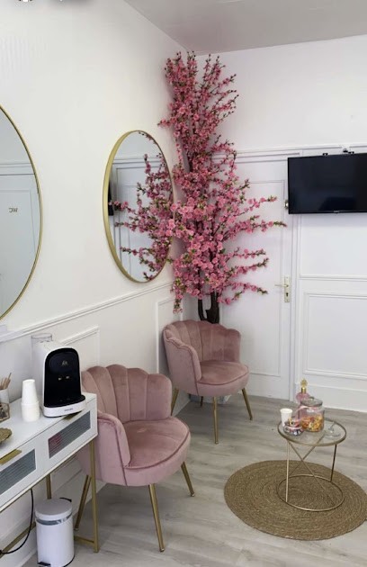 MT FACE ARTIST, Institut de Beauté à Pithiviers