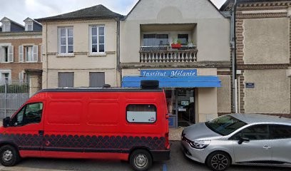 Institut Mélanie, Institut de Beauté au Vaudreuil