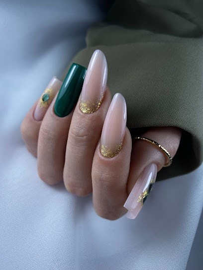 Coralie De Breyne Onglerie, Institut de Beauté à Neuville-en-Ferrain