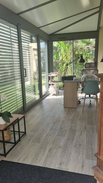 Pom'ca'nail, Institut De Beauté à Caubios-Loos