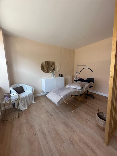 LASHUP - Salon D'extension De Cils Et Onglerie, Institut de Beauté à Mutzig
