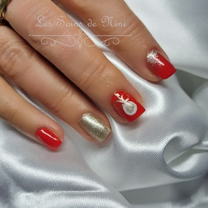 Les Soins De Nini, Institut de Beauté à Moulon