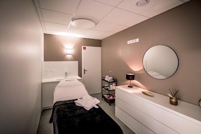 Mine D'or Institut, Institut de Beauté à Cornier