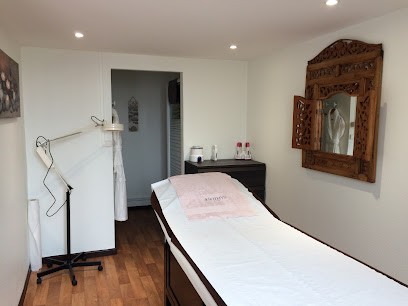 Institut De Beauté Douceur Et Splendeur, Institut de Beauté à Fours