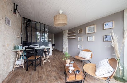 AZ beauté & CO Les Velluire-sur-Vendée, Institut de Beauté au Gué-de-Velluire