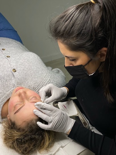 Institut De Beauté BROWS&LASHES (Belkis), Institut de Beauté à Cherisy