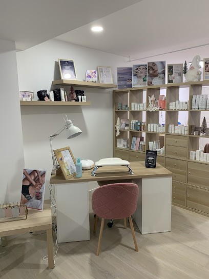 Ainsi Soit Belle, Institut de Beauté à Vallabrègues