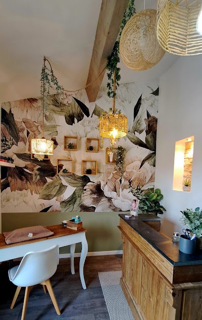 L'Essentiel, espace beauté et bien-etre, Institut de Beauté à Cabrières-d'Avignon