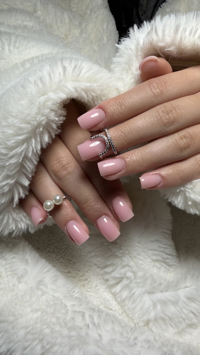 Cy.u.nails, Institut De Beauté à Mézières-en-Gâtinais