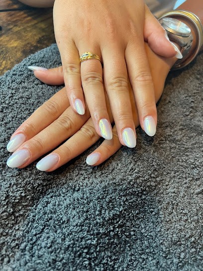 L'atelier De Léa | Prothésiste Ongulaire Romans, Institut de Beauté à Romans-sur-Isère