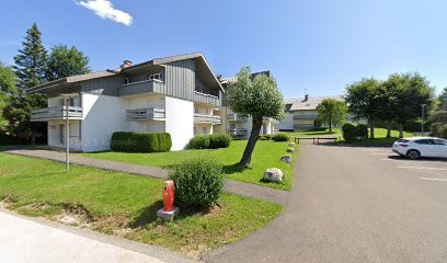 All Eyes On You, Institut de Beauté aux Rousses