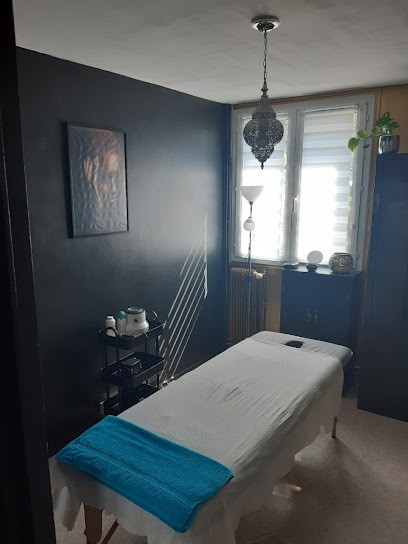 Soins Et Beauté D'allison, Esthéticienne à Saint-Jean-de-Maurienne