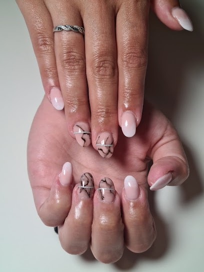 L'Atelier De Maylis, Institut de Beauté à Melesse