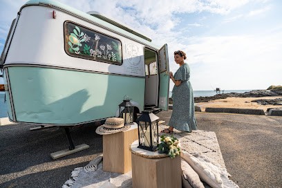 Le Truc'k Beauté - Beauty Truck - Prothésiste Ongulaire, Institut de Beauté à Saint-Michel-Chef-Chef