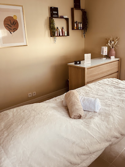 Dans Les Étoiles-Praticienne Bien-Être Institut De Beauté à Montmartin