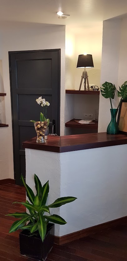 Sozen, Institut de Beauté à Saintes