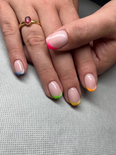 Care By.C, Institut de Beauté à Mehun-sur-Yèvre