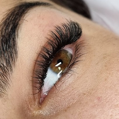 Sorrel Lash Artist - @Coniextensiones- Extension De Cils, Institut de Beauté à Landerneau