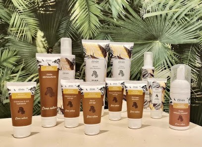 Histoire De Filles, Esthéticienne à Maubec