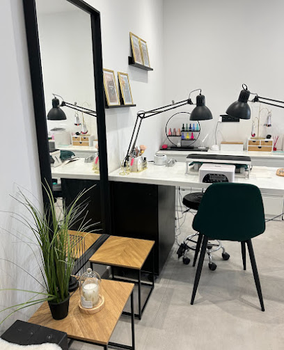Studio Beauté By Lo, Esthéticienne à Lugrin
