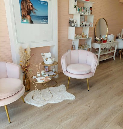 L. Institut, Institut de Beauté à Quessoy