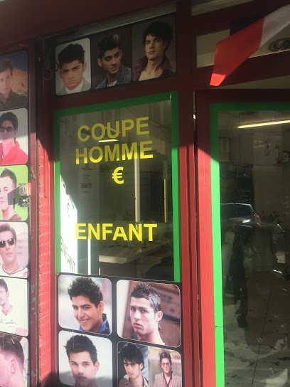 Coiffage Rahim. Bangladeshi Saloun. বাংলাদেশী সেলুন., Institut de Beauté à Pantin