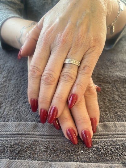 Essenti'Elle Beauté, Institut de Beauté à Tavers