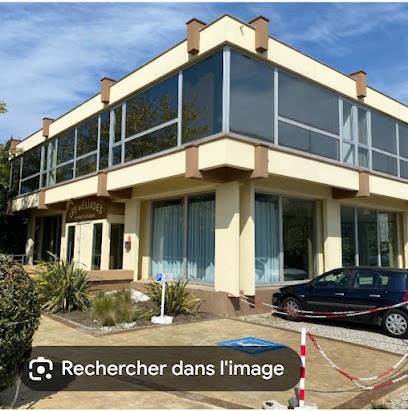 Studio Brow By C, Institut de Beauté à Colomiers