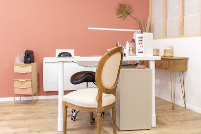 L'atelier De Mademoiselle B, Institut de Beauté à Rémalard en Perche