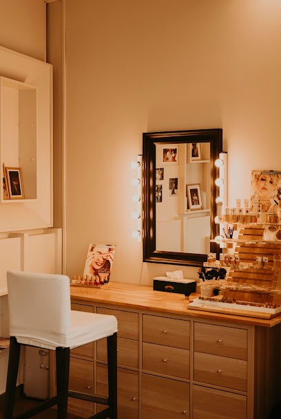 L' Essentiel ( institut de beauté), Institut de Beauté à Saint-Bonnet-près-Riom