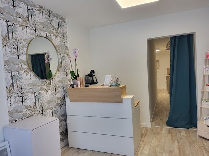 L'institut D'Eugénie, Esthéticienne à Lacrouzette