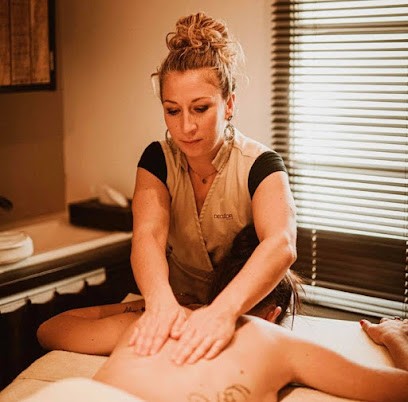 Institut A fleur de peau by Audrey La Flotte, Institut de Beauté à La Flotte