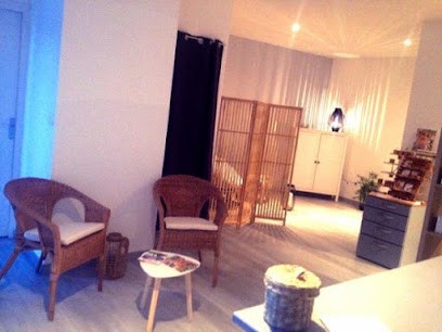 Evasion Douce'Heure, Institut de Beauté à Genouilly