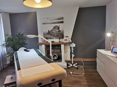 Secrets d'Amazonie, Esthéticienne à Vernon