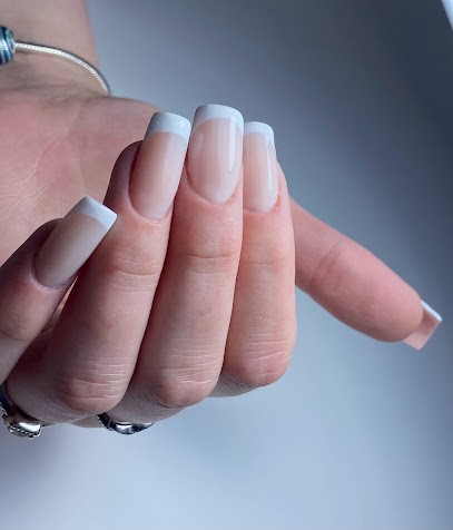 NK Nails And Lashes, Institut de Beauté à Niort