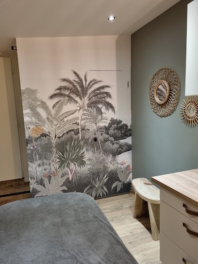 Eden Beauté Salon de beauté holistique et parfumerie de niche, Institut de Beauté à Marvejols