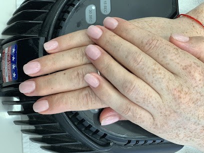 Nelvy Nails, Institut de Beauté à Paris 07