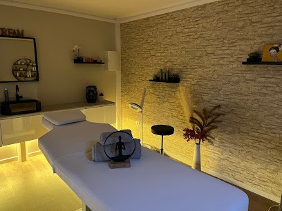 ZENITUDE, Institut de Beauté à Manom