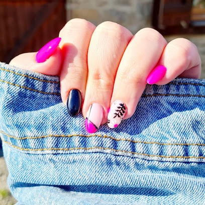 Far&Co Beauty Nail'S, Institut de Beauté à Saint-Léonard-de-Noblat