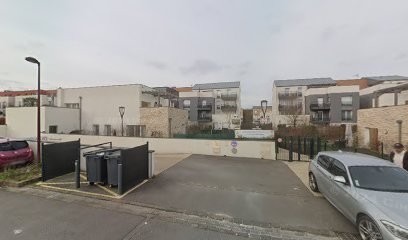 Emiy Nail's, Institut de Beauté à Vert-Saint-Denis