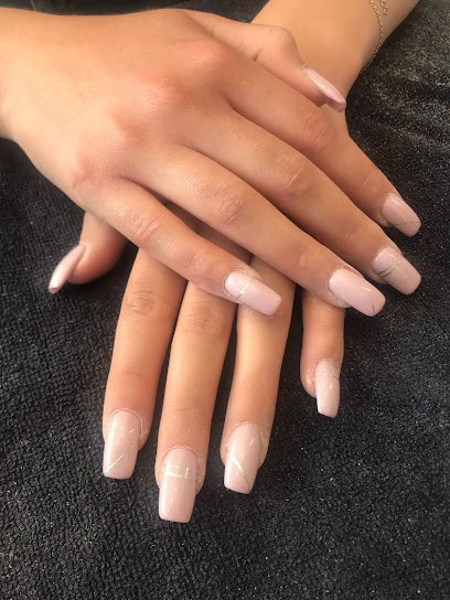 French & Paillettes, Institut de Beauté à Vagney