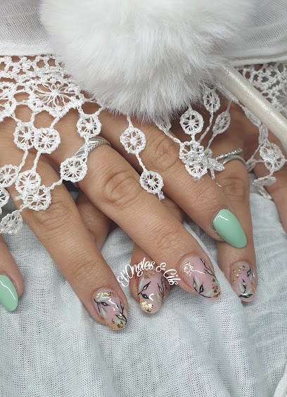 El'Ongles & Cils Centre De Beauté Et Centre De Formation, Institut de Beauté à Couddes