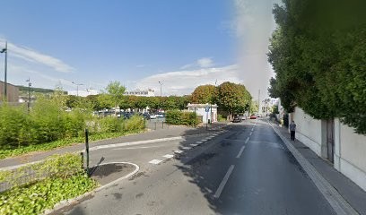 EMYNAILS, Institut de Beauté à Épernay