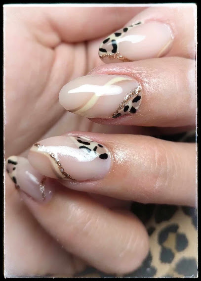 Ongles & Co, Institut De Beauté à Guillestre