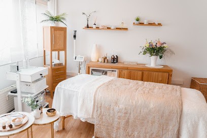 MA DOUC’HEURE - Institut De Beauté - Facialiste, Institut de Beauté à Seynod